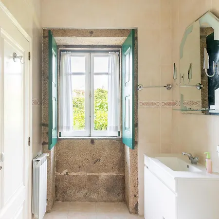 In Arcozelo With Private Pool Semesterbostad